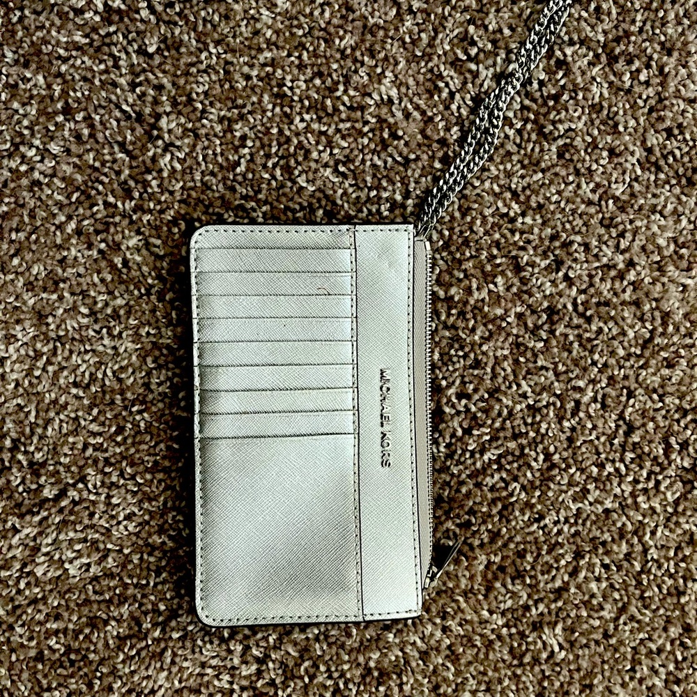 Micheal Kors wristlet